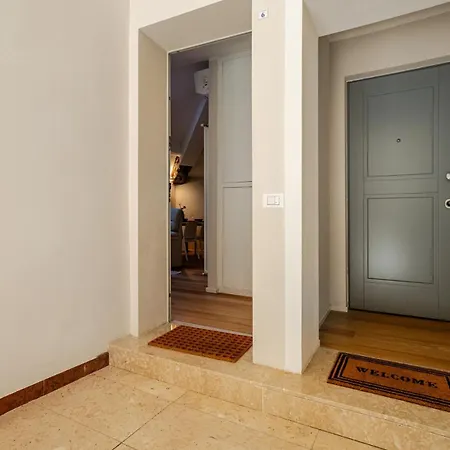 Cathedral Nest - Elegant Two-room On Piazza Duomo Daire Ferrara